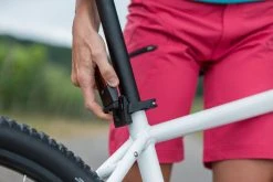 MonkeyLink ML-Light Recharge 30 Lux Set Mit USB-Anschluss -Fuxon Speichern Rear Einsetzen 1